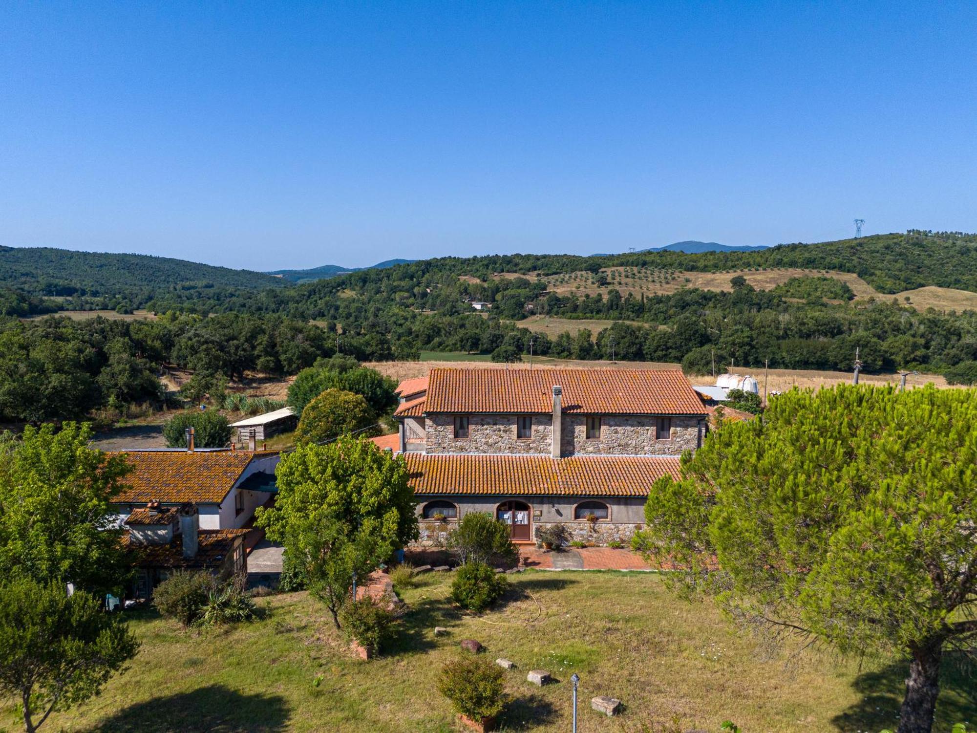Agriturismo Tenuta Sant'Agnese Monteverdi Marittimo Bagian luar foto